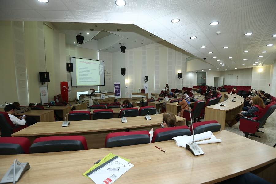 KADINLAR BÜYÜKŞEHİR DESTEĞİYLE KOOPERATİFLEŞİYOR “Çalışan Ordu’nun Üreten Kadınları” projesiyle bir