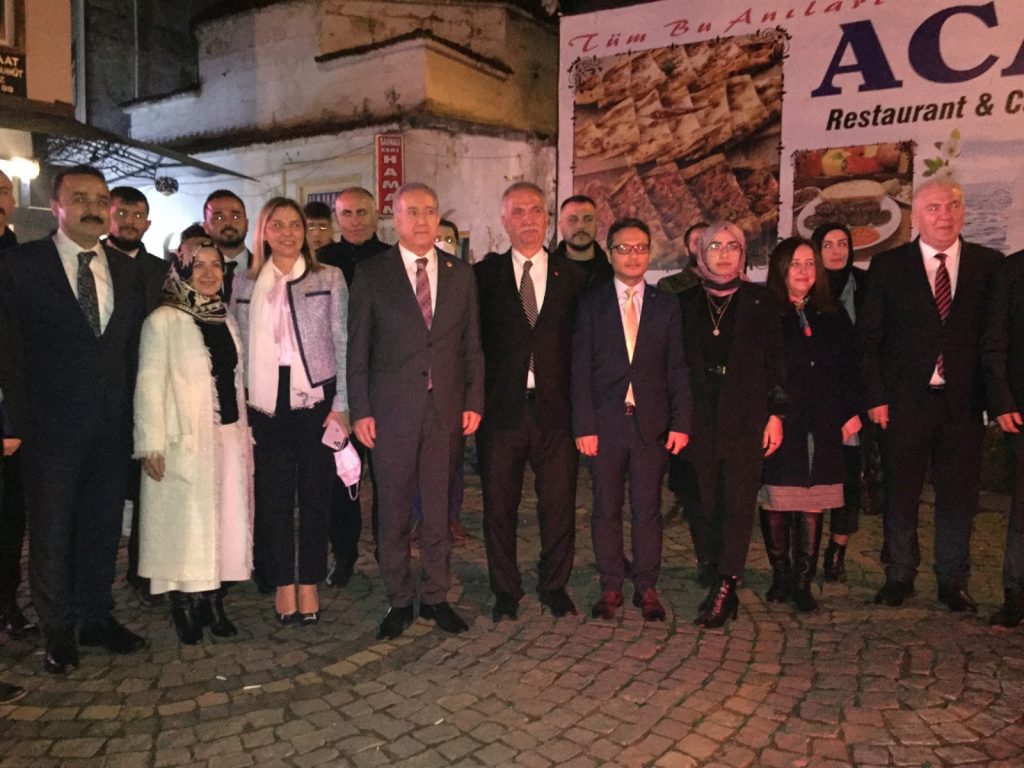 SADİR DURMAZ TÜRKİYE'DE MUHALEFETİN ÜLKEYE ZARAR VERDİĞİNİ SÖYLEDİ MHP1