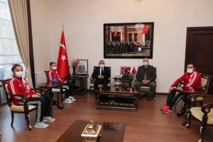Ordu Valisi Tuncay Sonel, uluslararası başarılarıyla gurur kaynağı olan genç