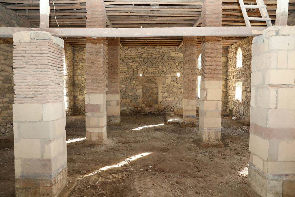 Tarihi Eskipazar Camii’nde Restorasyon Çalışmaları Başladı cami3