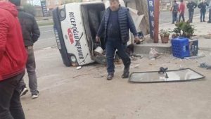 Ordu’nun Fatsa ilçesinde çekici ile kamyonetin çarpışması sonucu meydana gelen