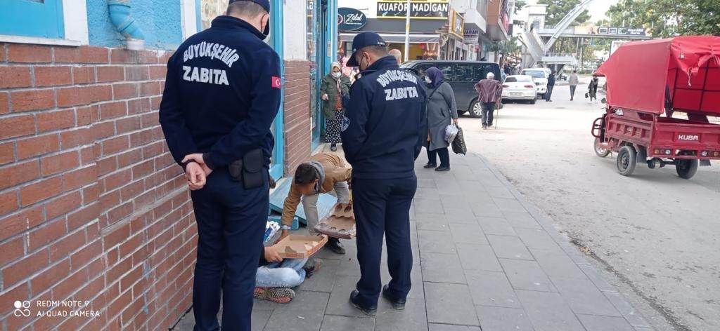 ZABITA’DAN DİLENCİLİĞE GEÇİT YOK! 2021 YILINDA 247 YERLİ VE YABANCI