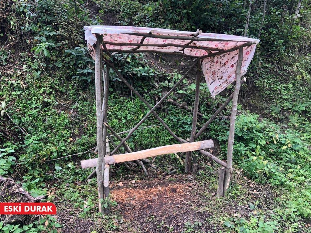 Bir Durak, Onlarca Gülümseme DURAK2