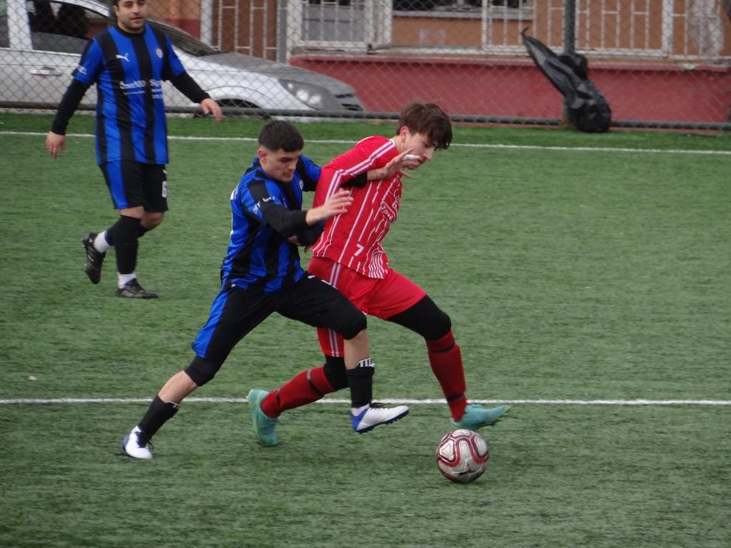 ÜFK'DAN MUHTEŞEM DÖNÜŞ 2-4! UFK4 1