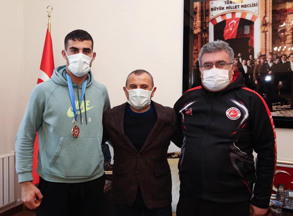 15 YIL SONRA DUYGUSAL BULUŞMA VALI1 5