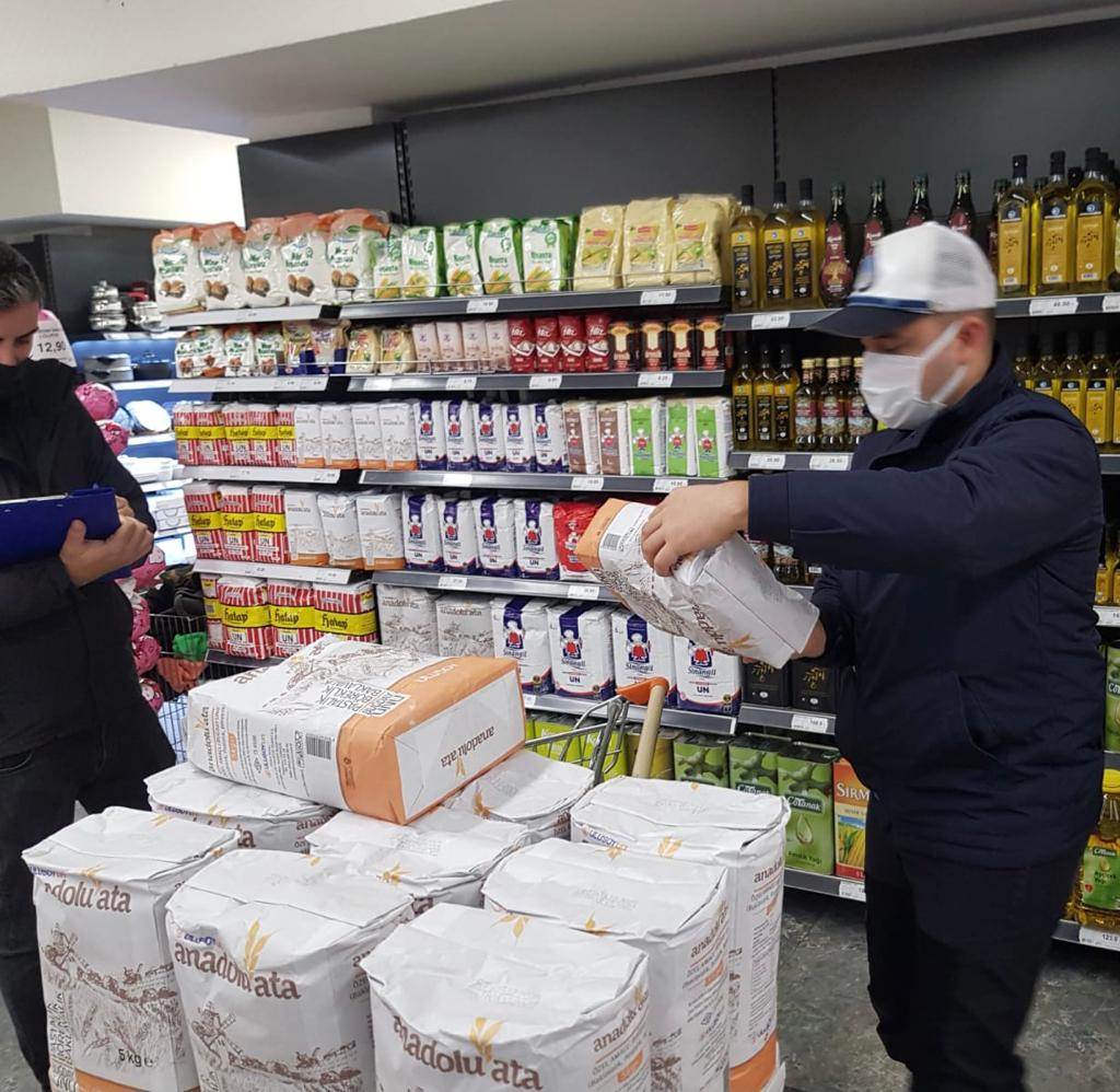 Ordu Büyükşehir Belediyesi Zabıta ekipleri, esnaflar arasındaki haksız rekabet ve