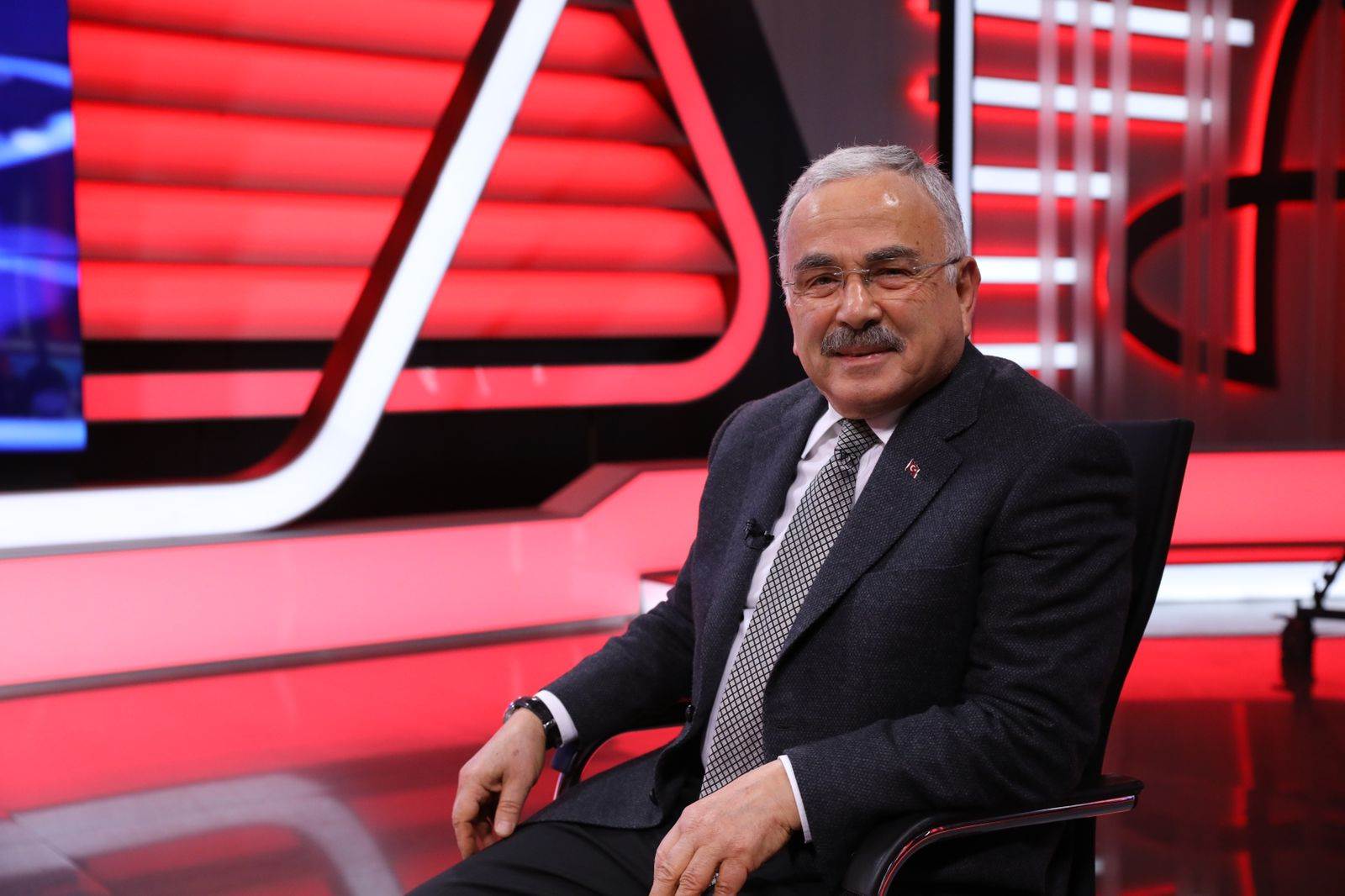 Ordu Büyükşehir Belediye Başkanı Dr. Mehmet Hilmi Güler, Altaş TV’de