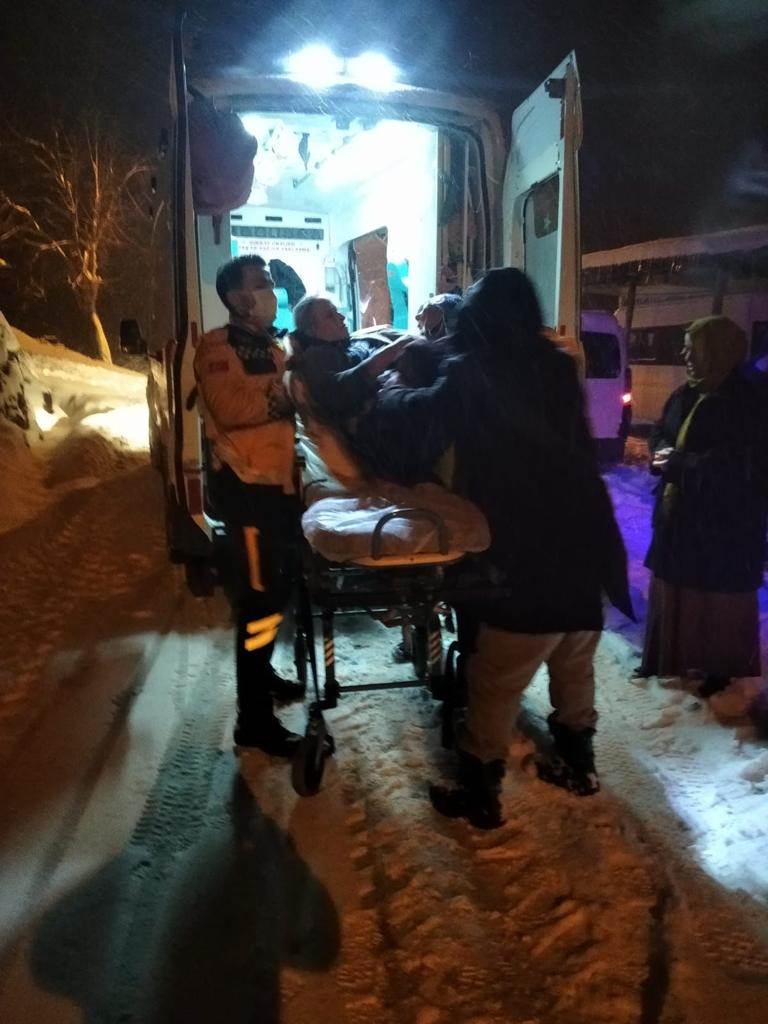 BÜYÜKŞEHİR HASTA VE CENAZELER İÇİN SEFERBER OLDU hasta2
