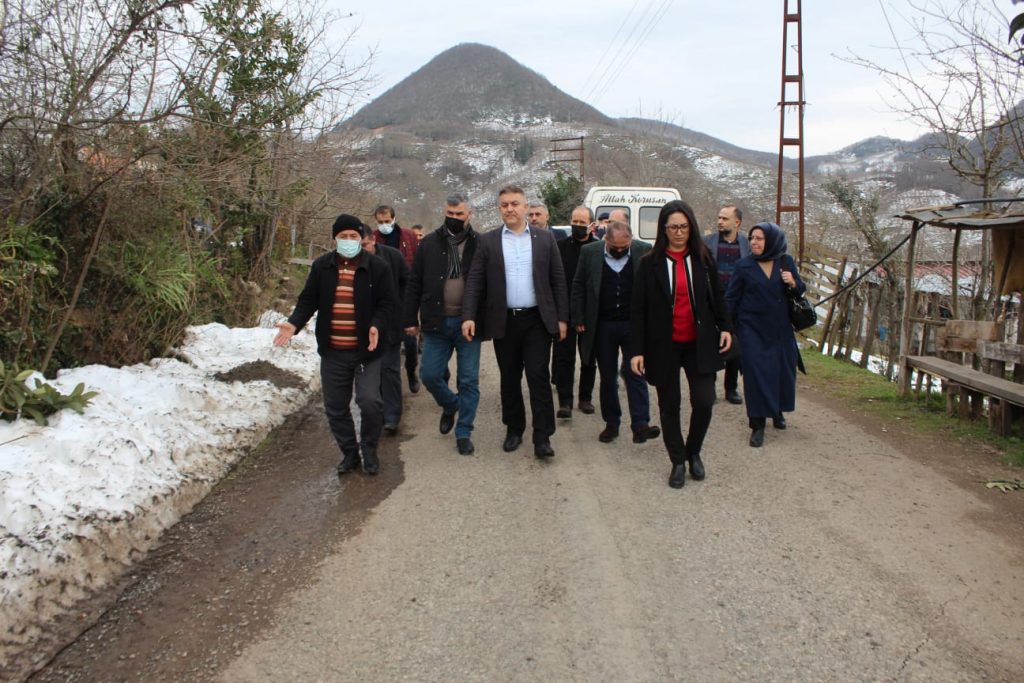 HEYELAN BÖLGESİNE AK PARTİ ÜNYE İLÇE TEŞKİLATI ZİYARETİ ILCE3