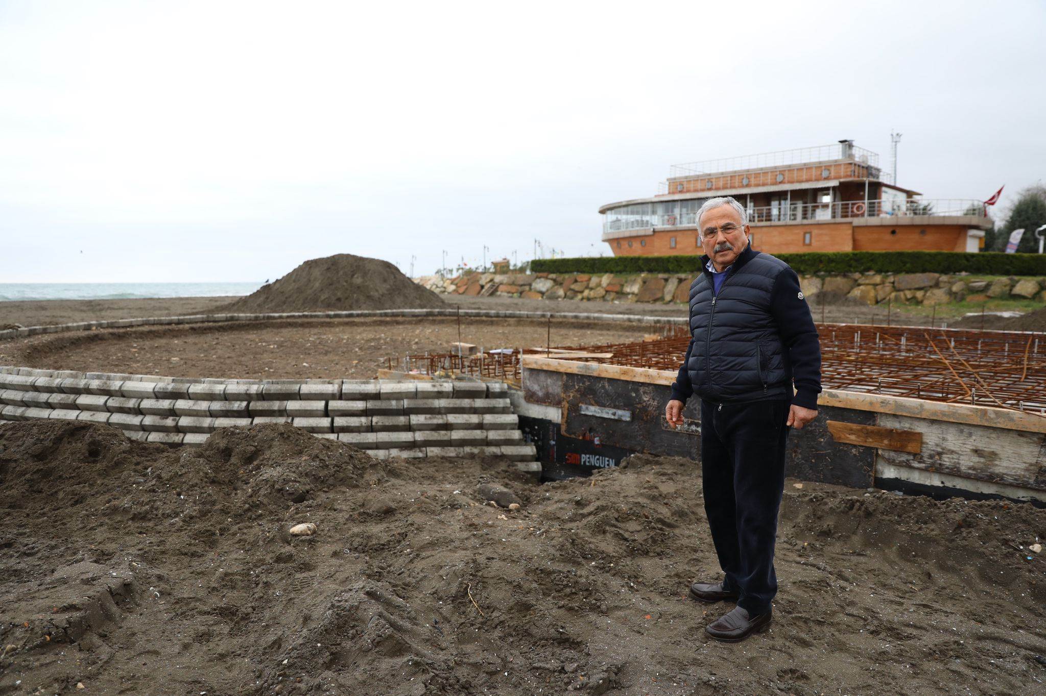 Ordu Büyükşehir Belediyesi tarafından Ünye ilçesinde çocuklar için “su oyun