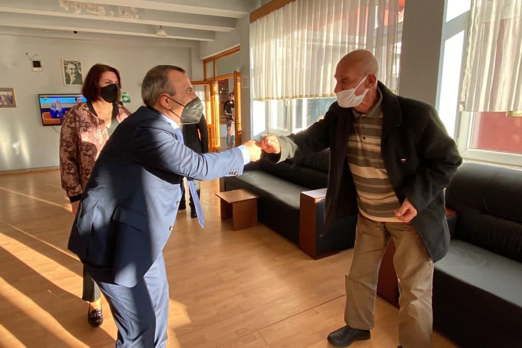 VALI HUZUR EVI2