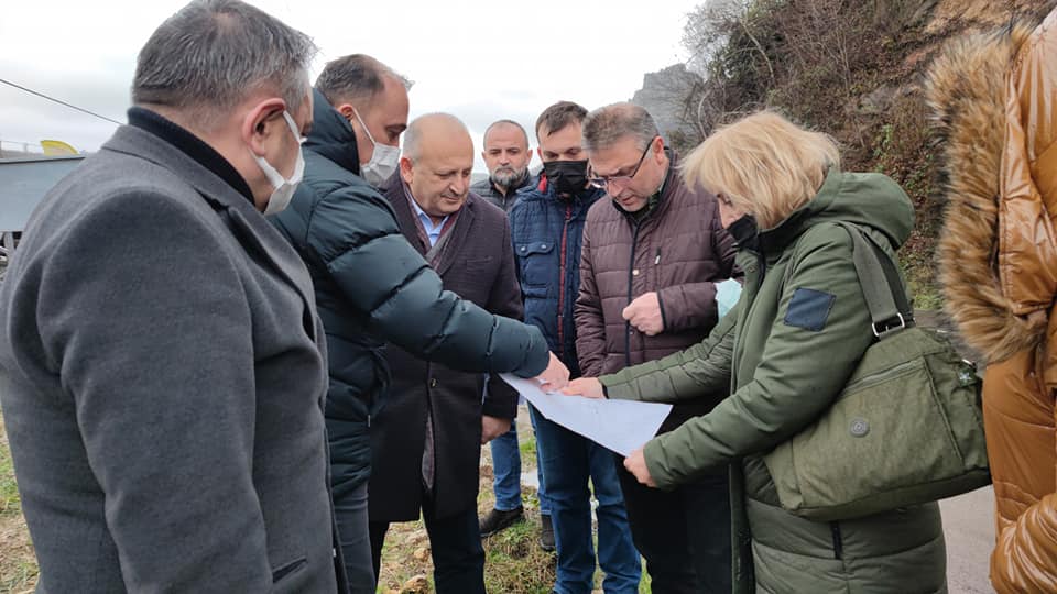 ÜNYE BELEDİYESİ'NDEN DERELERDE TAŞKIN ÖNLEME ÇALIŞMALARI dere