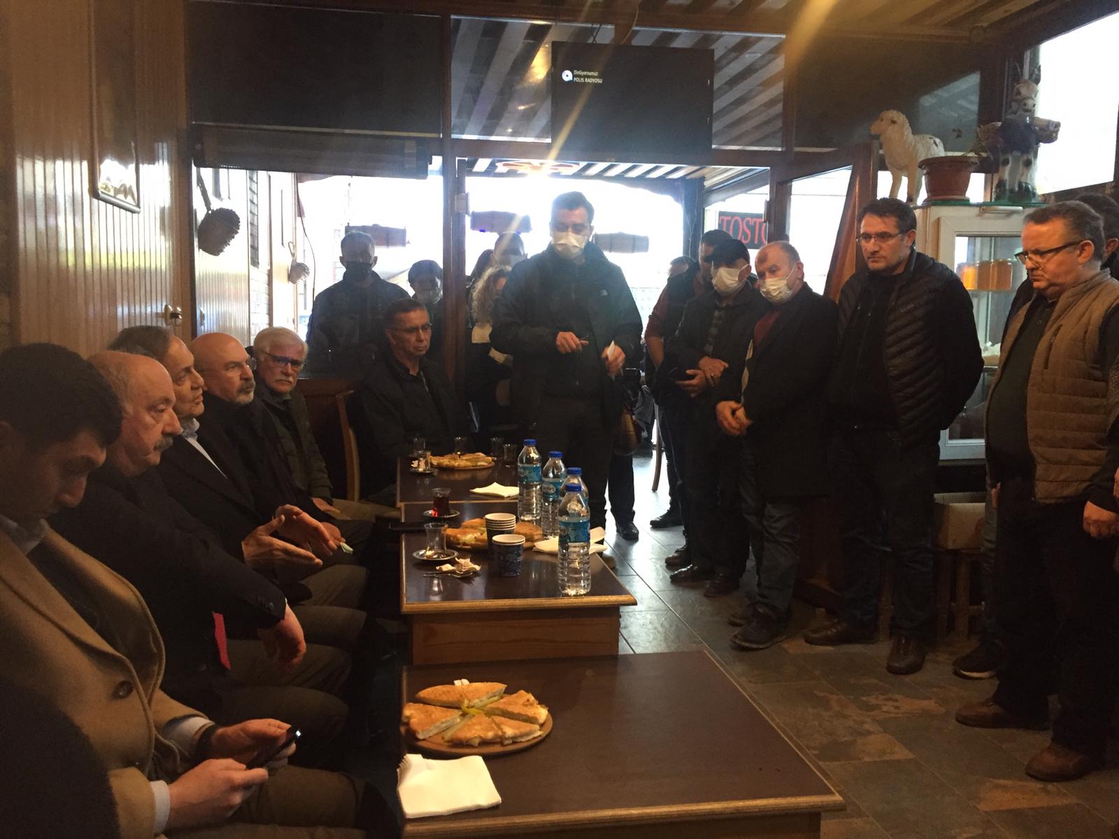 SEYİT TORUN KAPALI PAZAR ESNAFININ DERDİNİ DİNLEDİ seyit 2