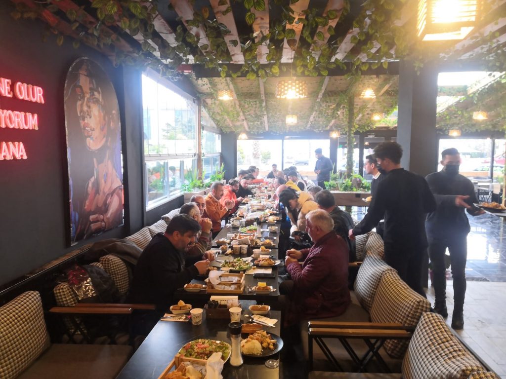 DEVA PARTSİN'DEN GENÇLERBİRLİĞİ'NE YEMEK GENC 2
