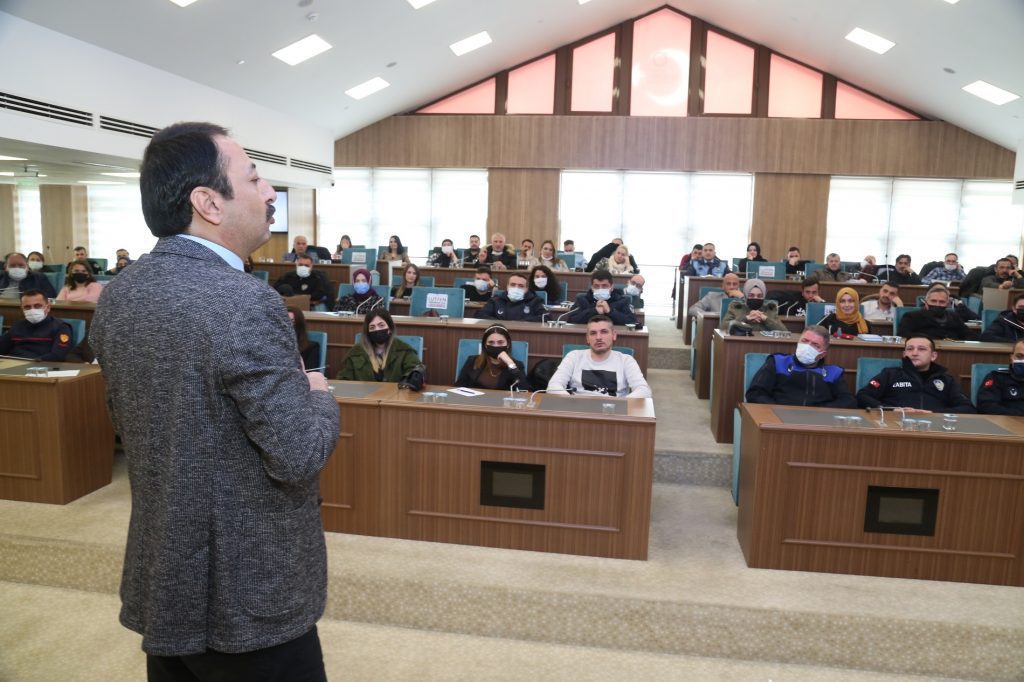 PERSONELE HALKLA İLİŞKİLER EĞİTİMİ VERİLDİ PER