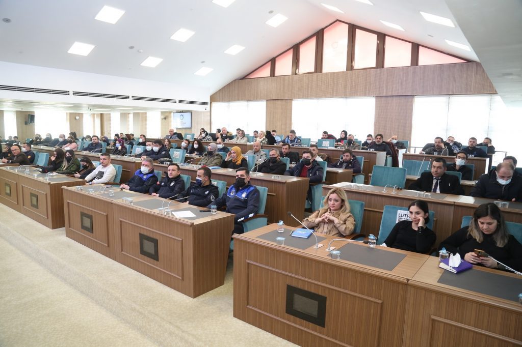 PERSONELE HALKLA İLİŞKİLER EĞİTİMİ VERİLDİ PER3