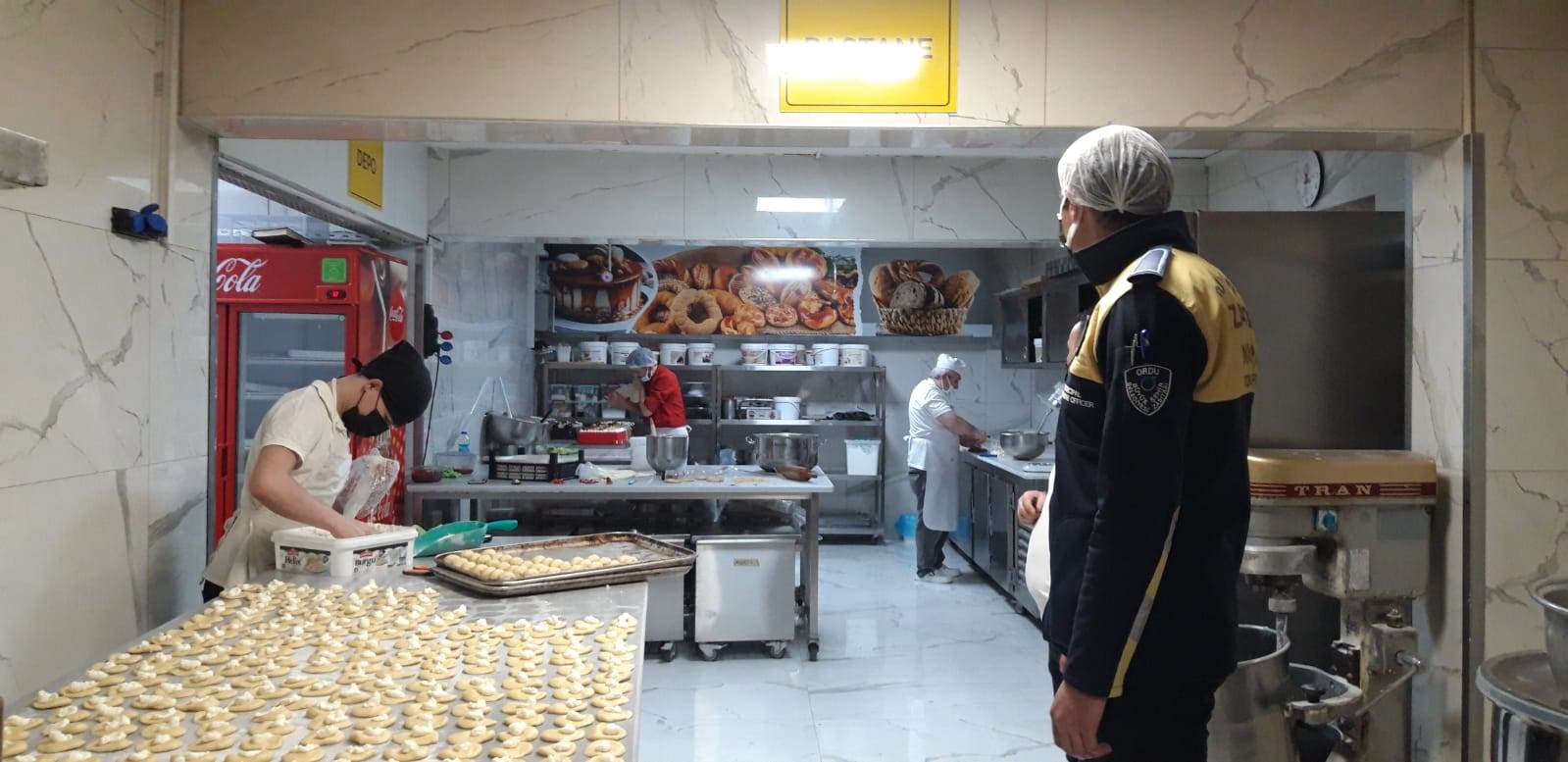 Büyükşehir Belediyesi, Zabıta Dairesi Başkanlığına bağlı ekipler, il genelinde Ramazan