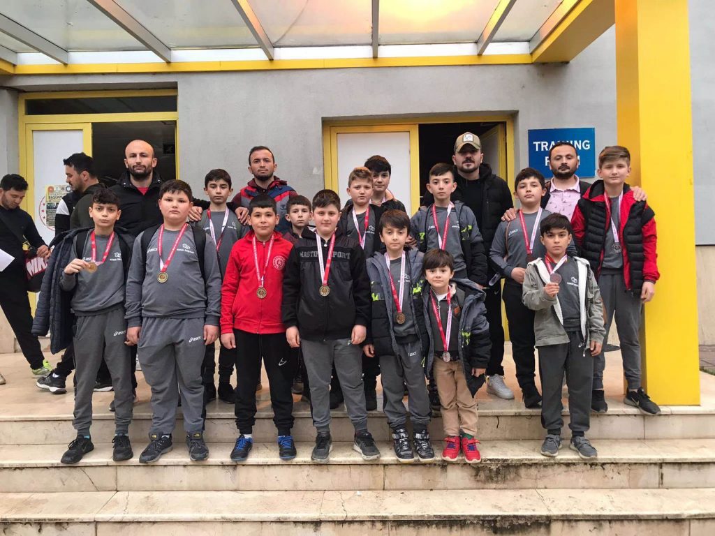 BÜYÜKŞEHİR ÇOCUKLARIN HAYALLERİNE KAPI ARALADI COCUK