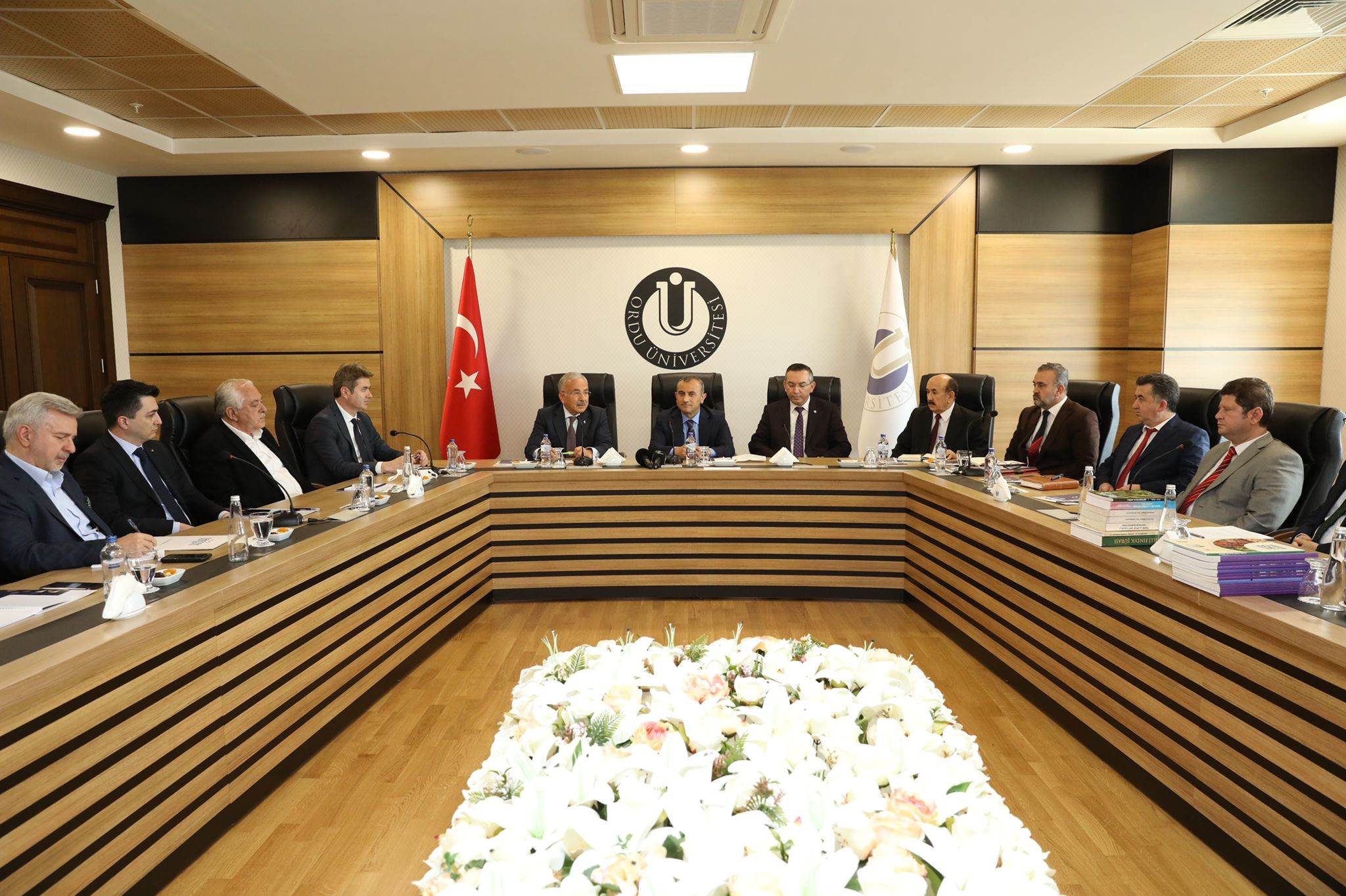 Ordu Üniversitesinin ev sahipliğinde Vali Tuncay Sonel, Büyükşehir Belediye Başkanı