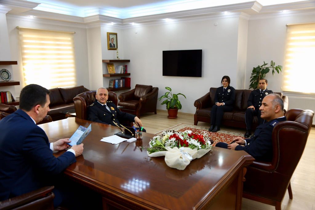POLİS HAFTASI ZİYARETLERİ POLIS3