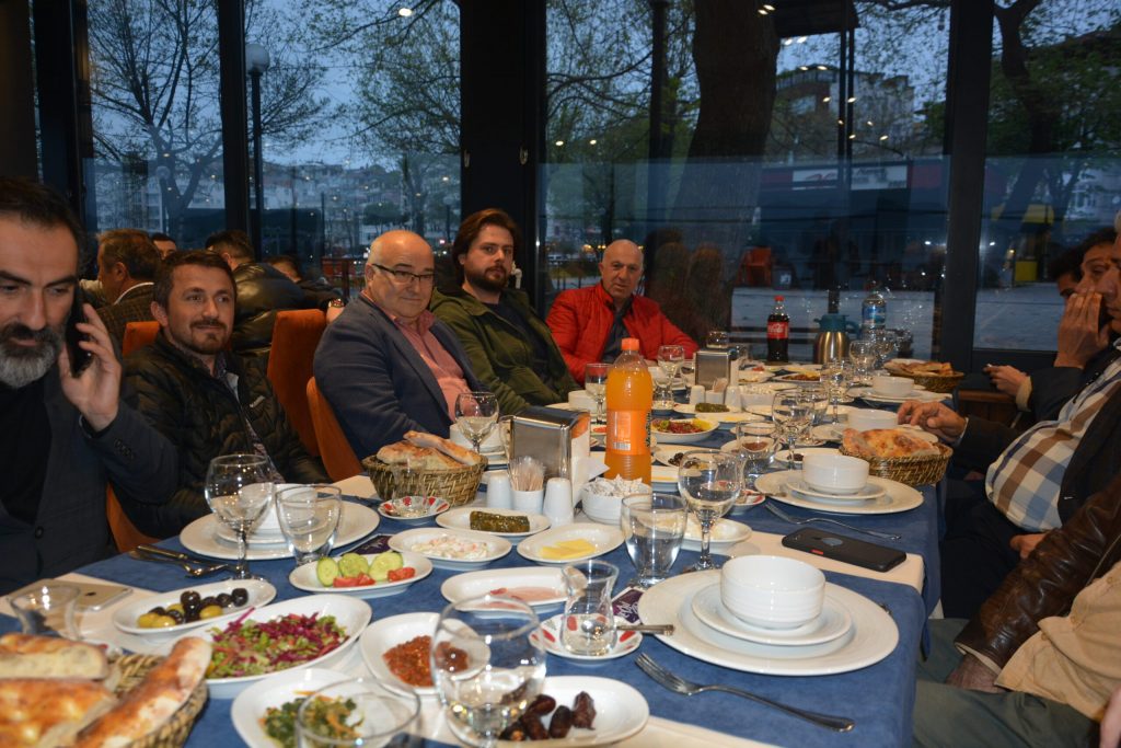 EMLAK SEKTÖRÜ TEMSİLCİLERİ İFTARDA BULUŞTU emlak1