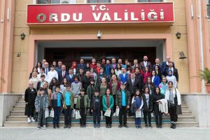 Vali Tuncay Sonel, TÜBİTAK’ın 53. Lise Öğrencileri Araştırma Projeleri Yarışmasında