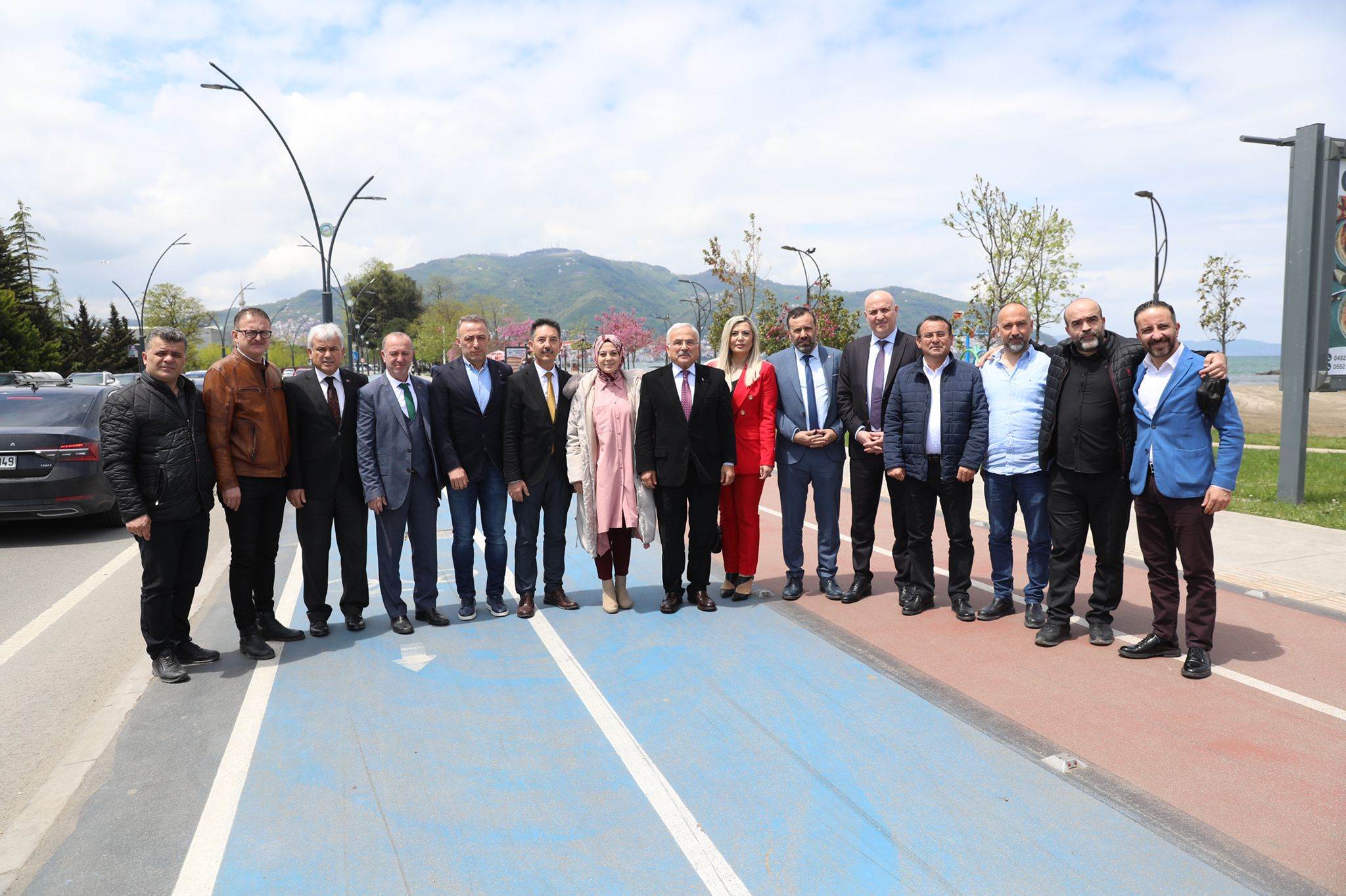 Ordu Büyükşehir Belediye Başkanı Dr. Mehmet Hilmi Güler, radyocuları unutmadı.