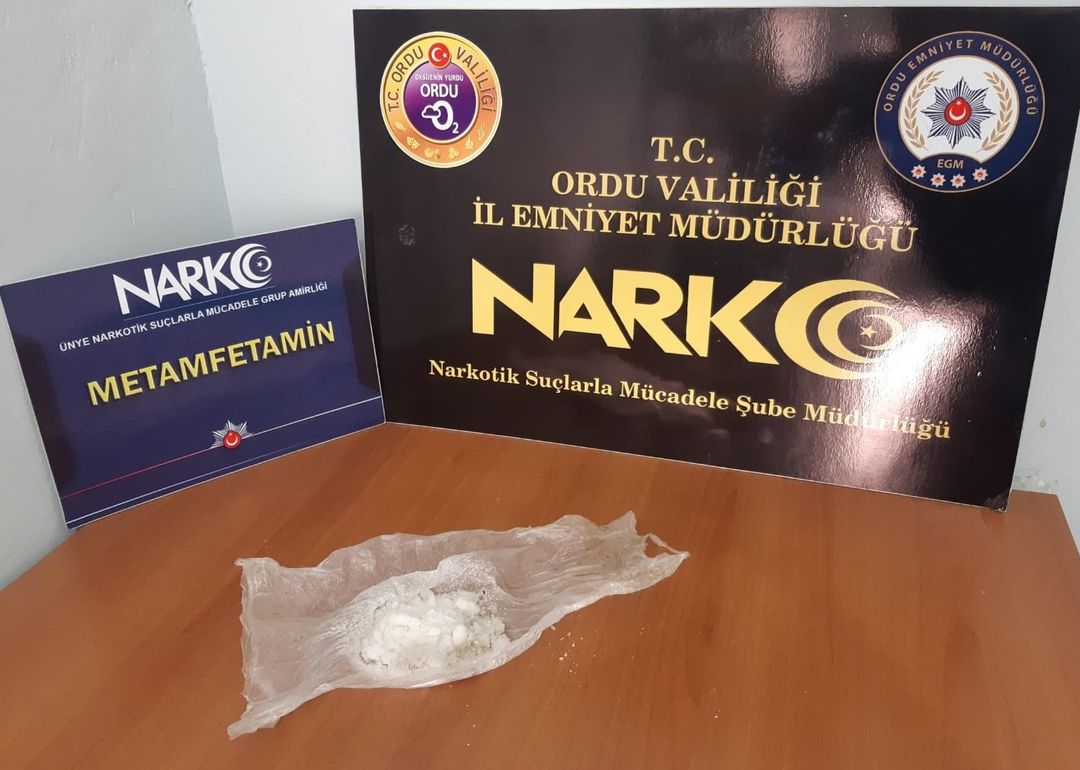 25/04/2022 tarihinde Ünye Narkotik Suçlarla Mücadele Grup Amirliği görevlilerince bir