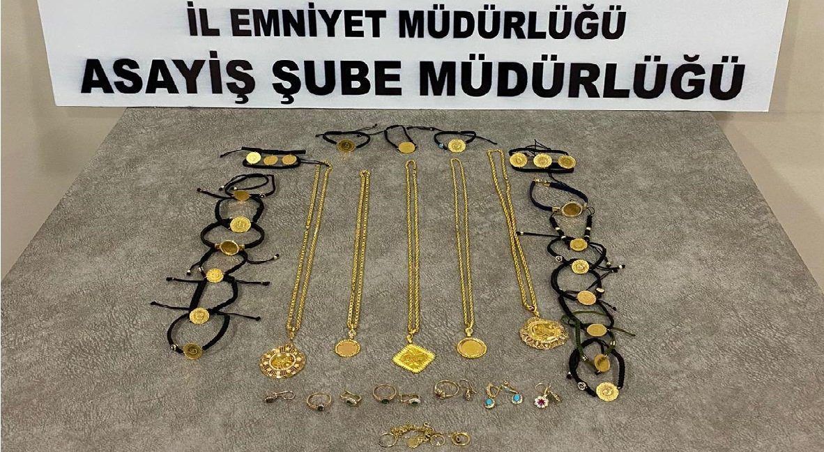 KUYUMCU HIRSIZLARI YAKALANDI