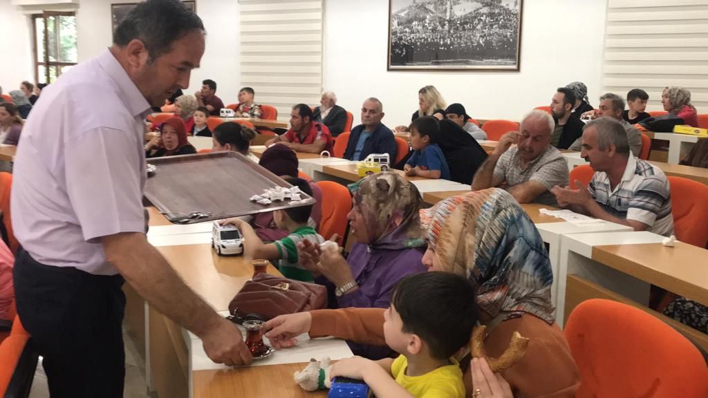 Vali Sonel, “Devletimizin Şefkatini Yöre İnsanımıza Göstermeye Gayret Ediyoruz” VA 3