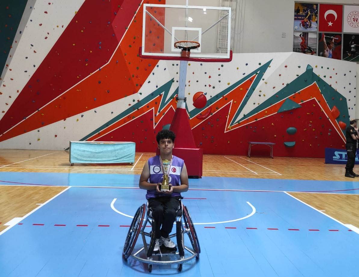 Ordu Büyükşehir Belediye Spor Kulübü Tekerlekli Sandalye Basketbol Takımının kadrosunda