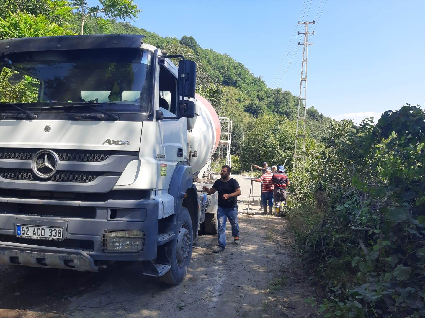  Beton yola kavuşacak olan güzergahlar, Yukarıkozpınar ve Karakoyunlu mahallerine