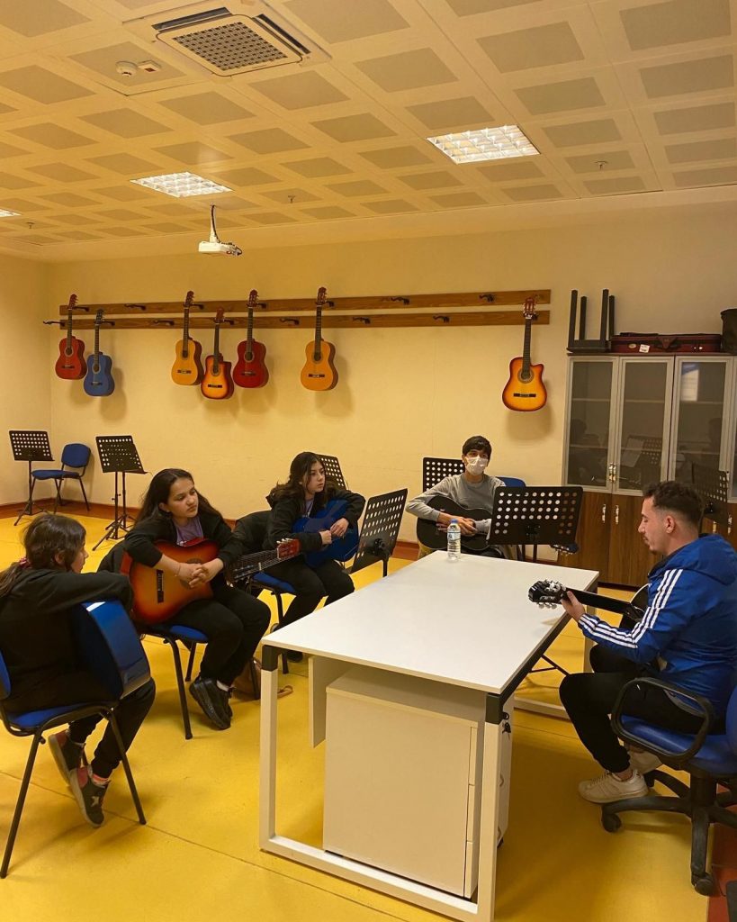 Gençlik Merkezinde Yeni Dönem Kurs Kayıtları Başladı! kas5