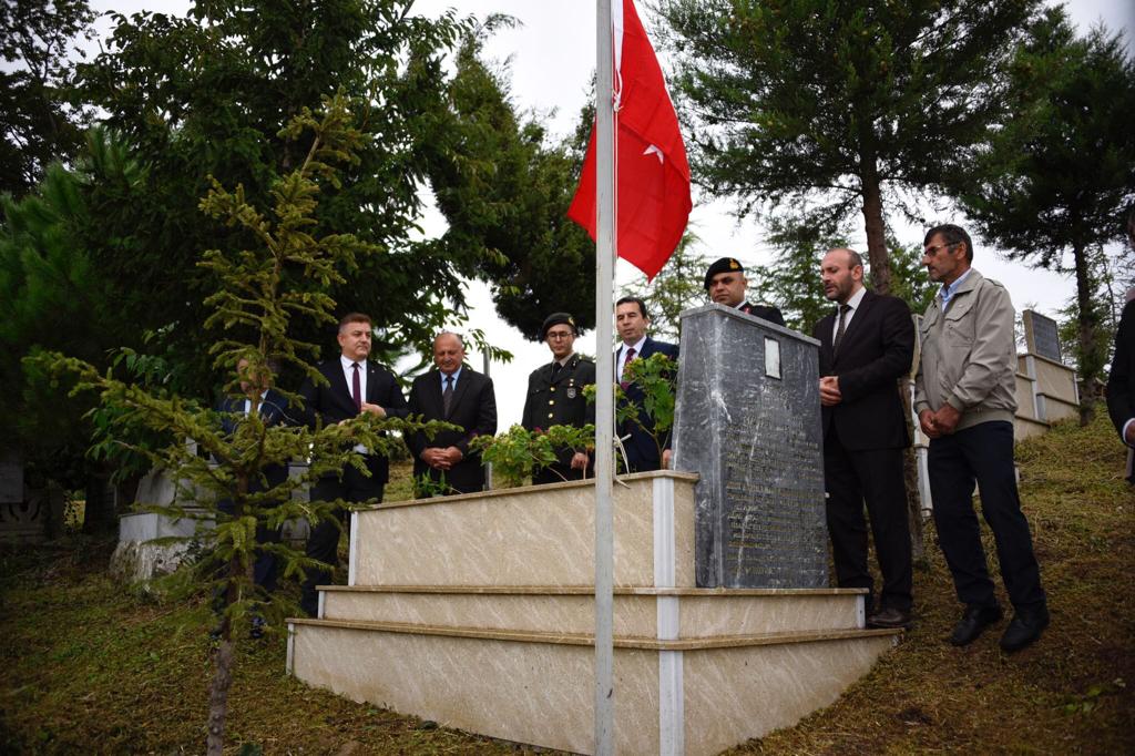 BAŞKAN TAVLI, “BU TOPRAKLAR AZİZ ŞEHİTLERİMİZİN VE GAZİLERİMİZİN BİZLERE VE GELECEK NESİLLERE MİRASIDIR” tavli8