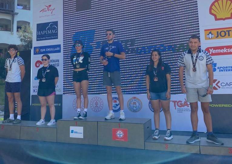 TRİATLON SPORCUSU KIR’DAN BİR ALTIN MADALYA DAHA T 1