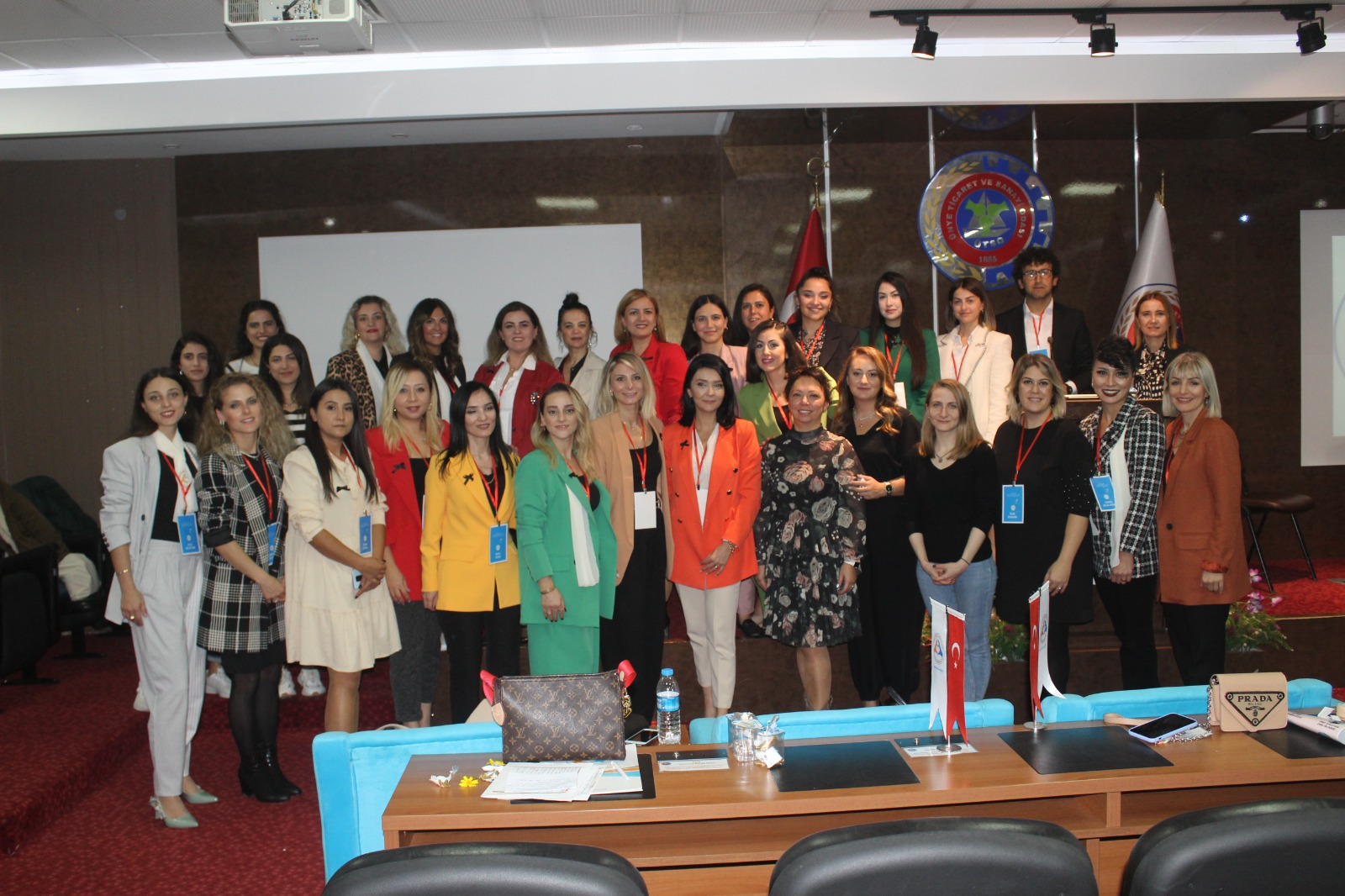 Kadın Eli DokunuyORDU Derneği’nin düzenlediği (KADEL “Kadın Girişimcilik Konferansı” yoğun