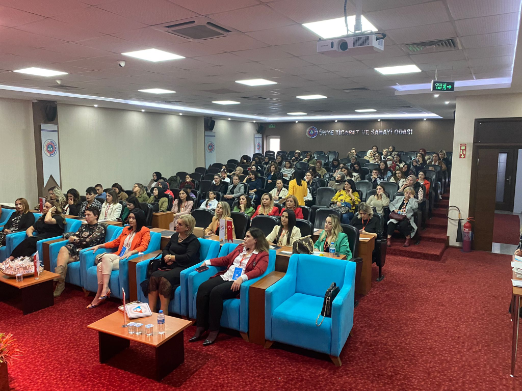 KADEL'DEN KADIN GİRİŞİMCİLİK KONFERANSI image 9