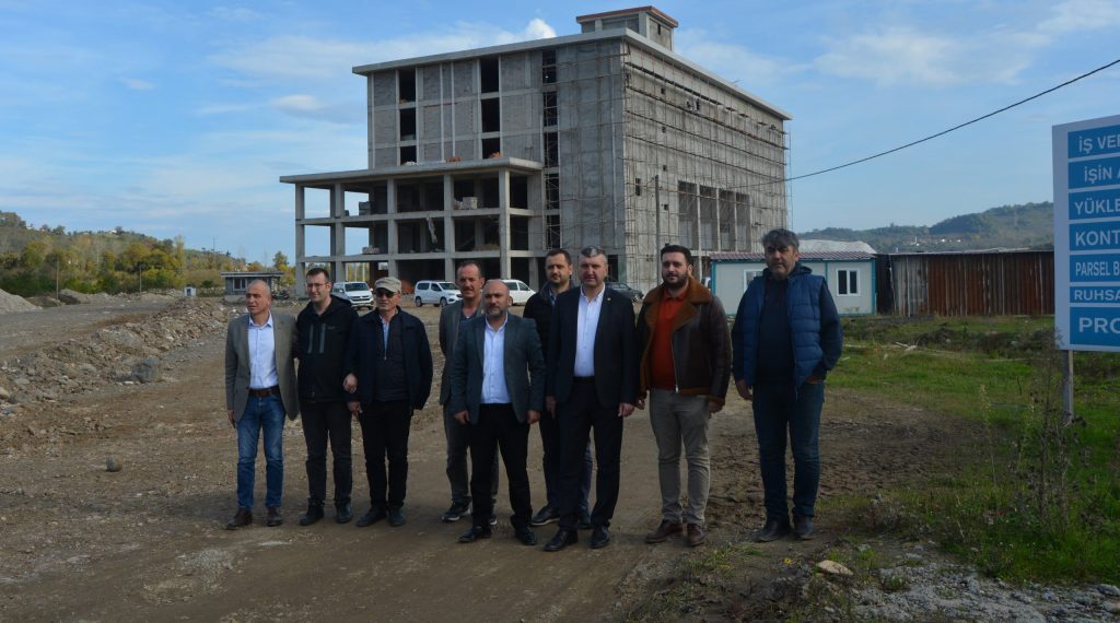 AKAR, ÜNYE ORGANİZE SANAYİ BÖLGESİNDE ÇALIŞMALARI YERİNDE İNCELEDİ ak 1