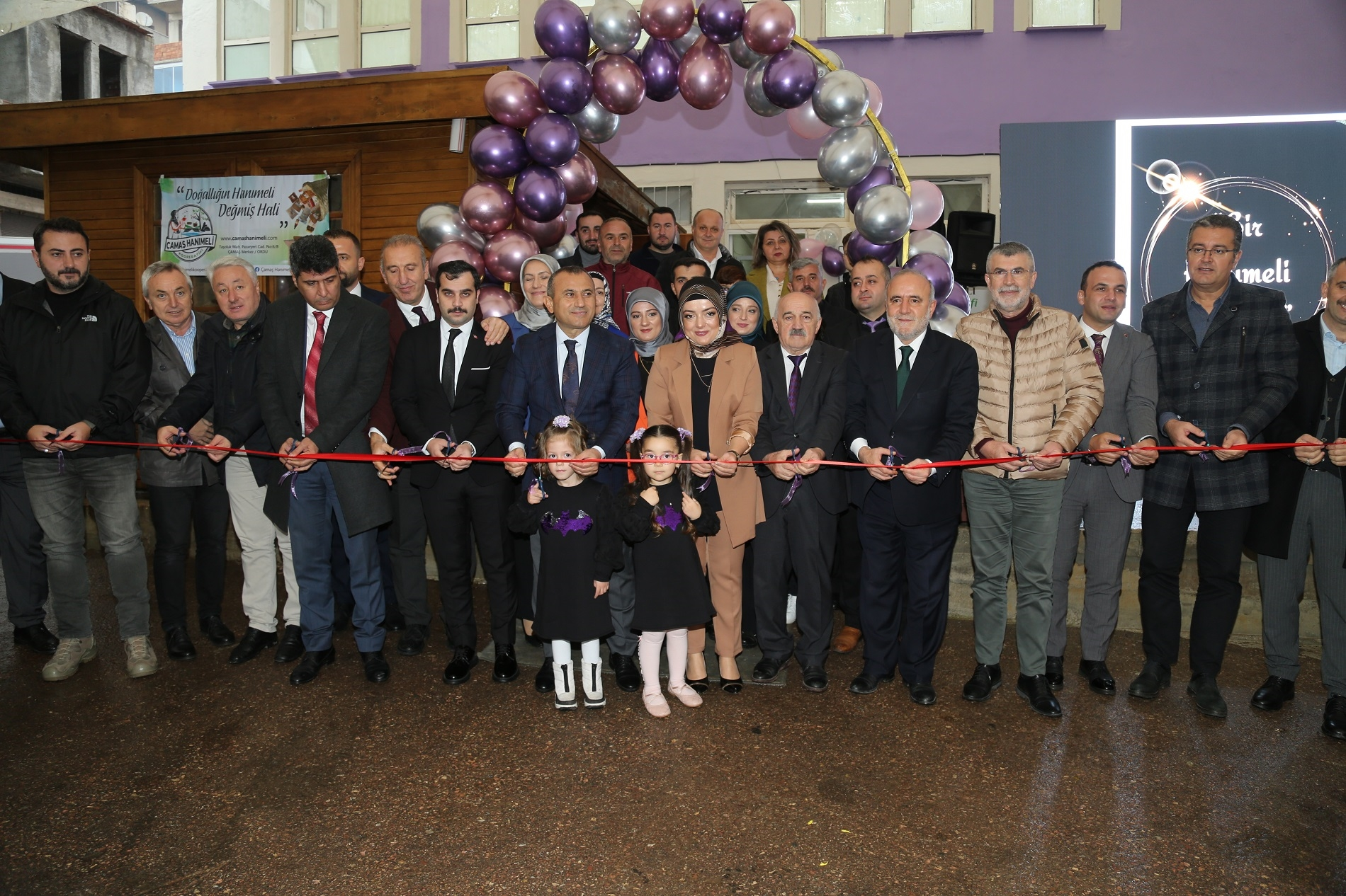BAŞKAN GÜLER’İN ÜRETEN KADINLARA DESTEĞİ DEVAM EDİYOR