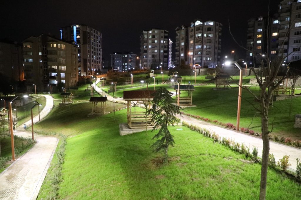 ERGUVAN PARK GÖZ KAMAŞTIRDI ER2