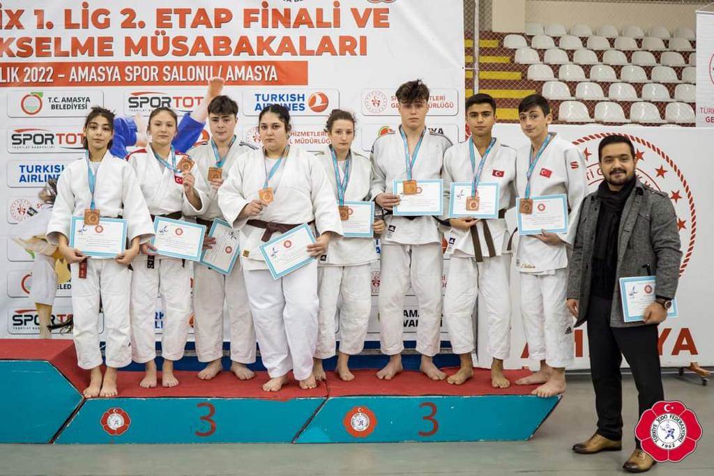 BÜYÜKŞEHİR JUDO TAKIMI 1. LİG’E ADINI YAZDIRDI J1