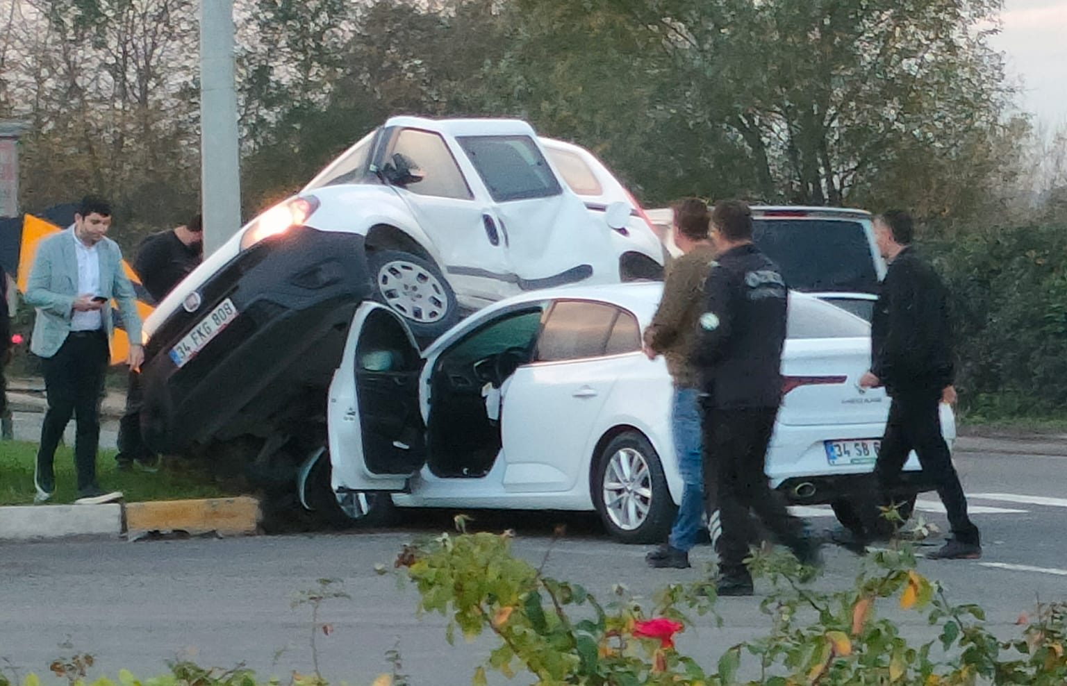 Ünye’de meydana gelen trafik kazasında üç kişi yaralandı.