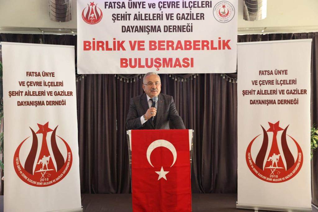 BAŞKAN GÜLER GAZİLER VE ŞEHİT AİLELERİ İLE BİR ARAYA GELDİ g