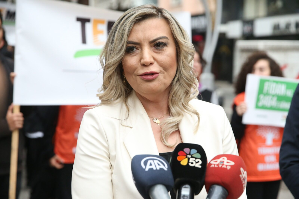 TEMA VAKFI'NIN KURULUŞ YIL DÖNÜMÜ ORDU'DA COŞKUYLA KUTLANDI image 6