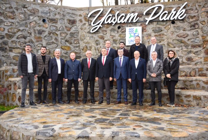 BAŞKAN TAVLI, “ÜNYE’DE BÜYÜKŞEHİR BELEDİYEMİZLE 30-40 YILLIK SORUNLARI ÇÖZÜYORUZ” ta5