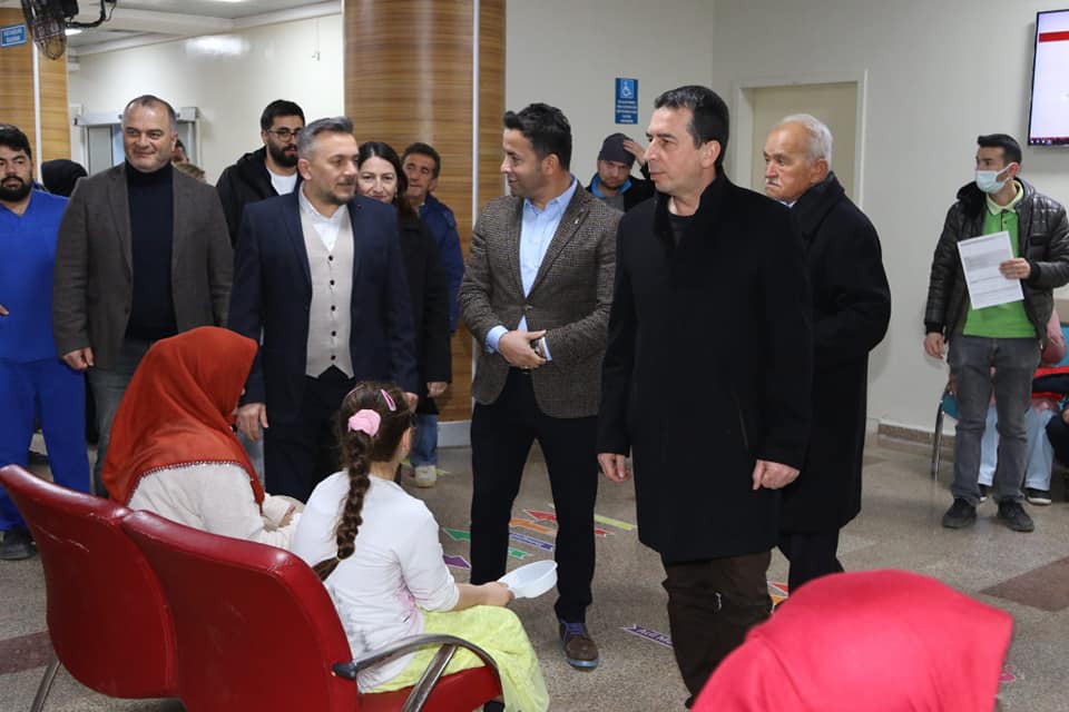 <strong>KAYMAKAM IŞIK VE BAŞKAN TAVLI’DAN YILBAŞI ZİYARETLERİ</strong> B5
