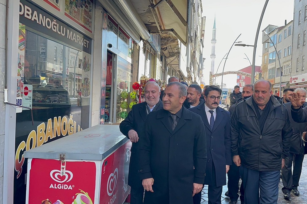 <strong>Vali Sonel, Gürgentepe’de Gönülleri Fethetti</strong> G2