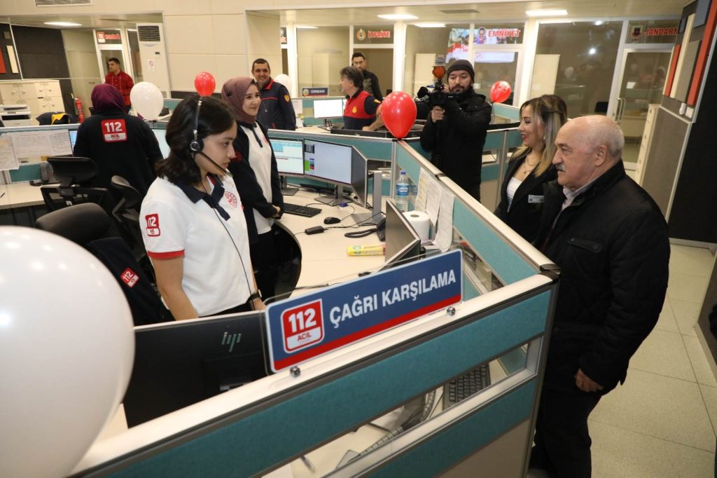 YENİ YIL ÖNCESİ KAMU PERSONELLERİNE ZİYARET Y1