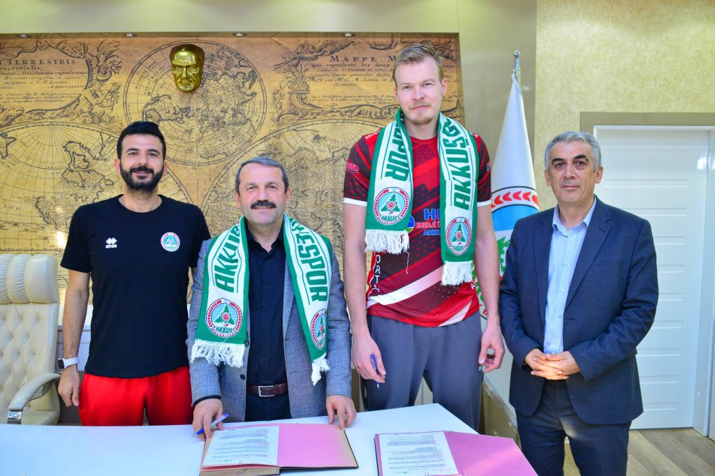 AKKUŞ BELEDİYESPOR’A BELARUS’LU SPORCU TRANSFERİ ak