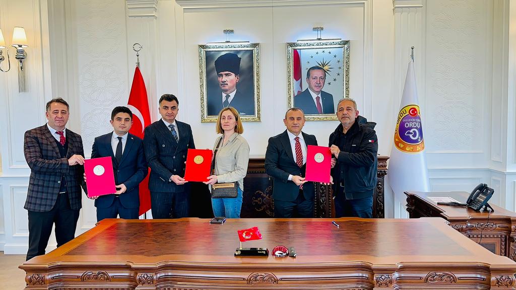 <br><strong>Eğitime Bir Destek de Ulubey İlçemizden</strong> e1